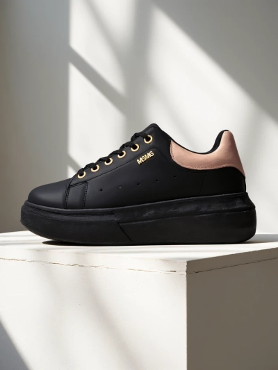 Женские кроссовки Callista Royalfashion черные платформы экокожа