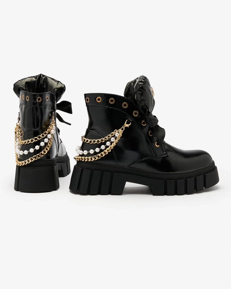 Royalfashion Женские утепленные ботинки черного цвета Dahaff