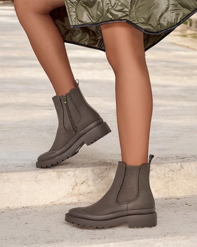 Royalfashion Классические женские сапоги Romi