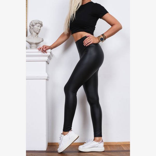Czarne legginsy z wysokim stanem - Odzież