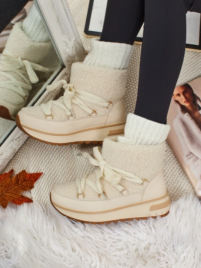 Moteriški aulinukai su kailiuku Verruna