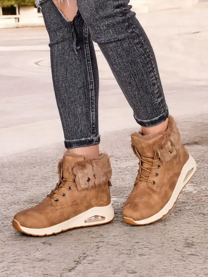 Royalfashion Женские кроссовки с утеплением Mjon