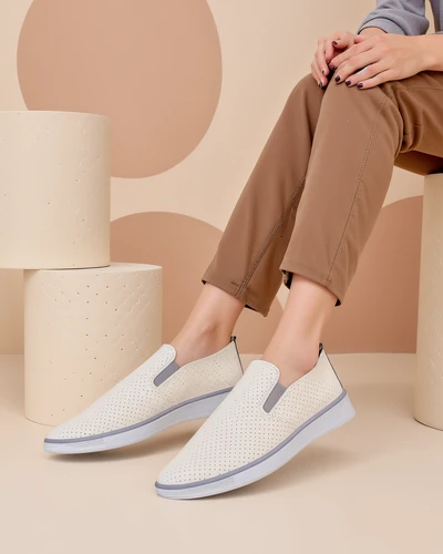 Royalfashion Женские перфорированные спортивные обувь Musio