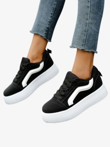 juodas