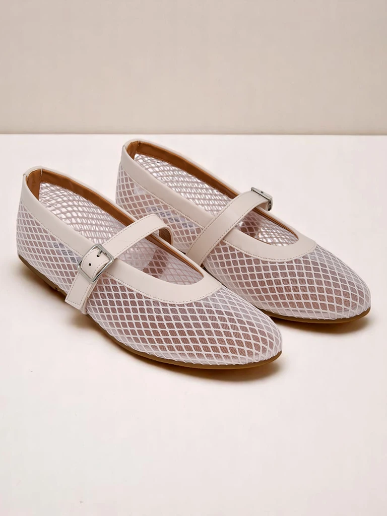 Royalfashion Женские ажурные балетки с ремешком Naommi