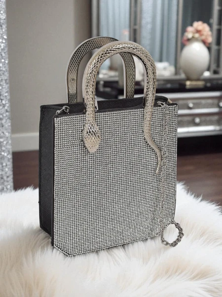 Royalfashion Kopertowa torebka damska z cyrkoniami i r
ączkami w
ę
ża Snake Glam