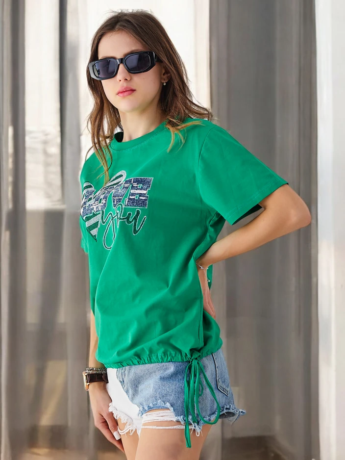 Женская хлопковая футболка Royalfashion LOVE с стразами