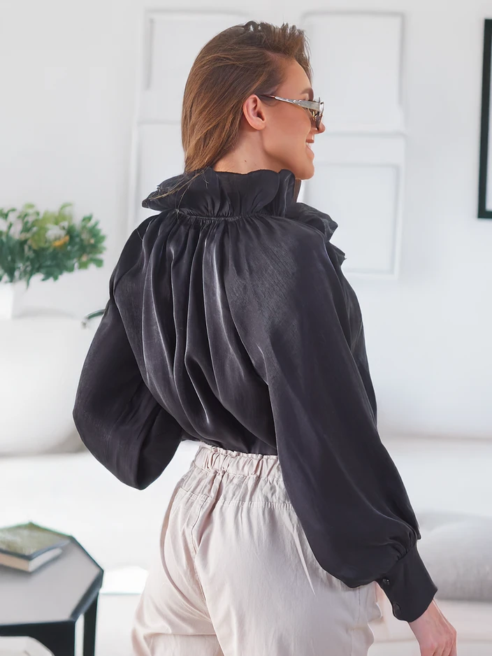 Royalfashion Blizganti moteriška marškiniai su dekoratyvine apykakle