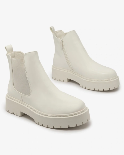 Royalfashion Белые лакированные женские сапоги без каблука Glossy Chic