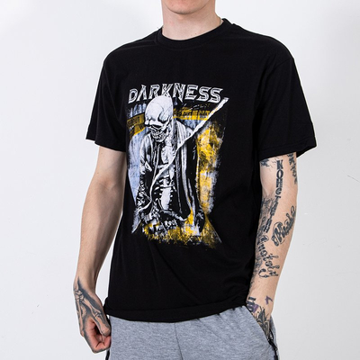 Черная мужская футболка с принтом