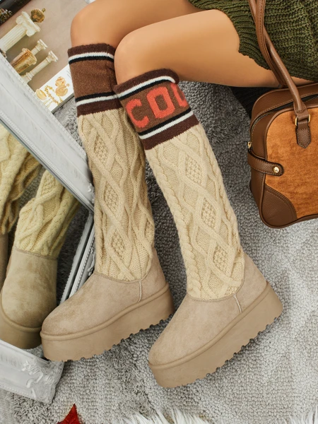 Aukšti moteriški aulinukai a la sniego batai su auliniu viršumi Anane