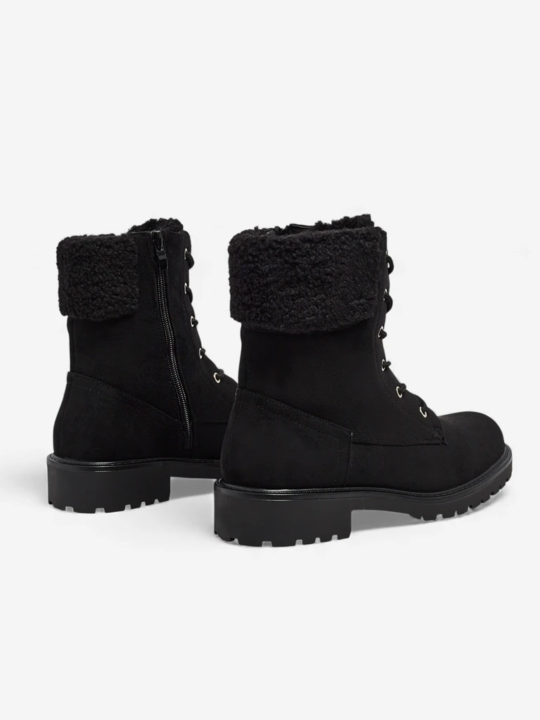 Eko zomšiniai moteriški aulinukai su raišteliais Trevolla