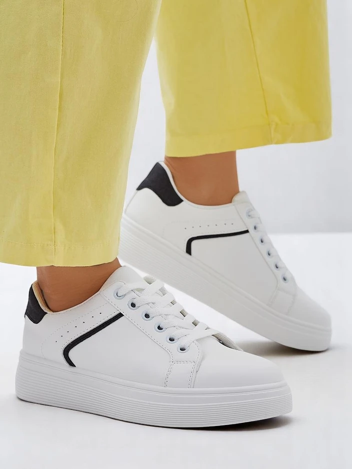 Royalfashion moteriški sportiniai sneakersai ant storų padų Uensi