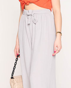 Светло-серый || голубиный серый