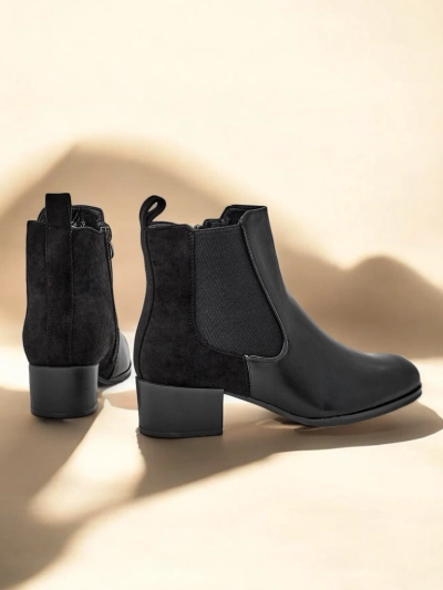 Royalfashion Moteriški batai Virto