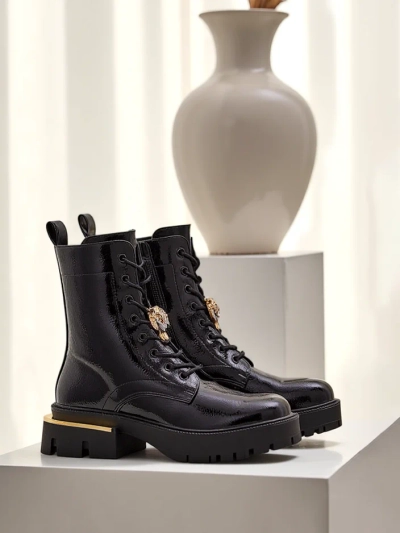 Женские ankle boots из лаковой экокожи Tesiolle
