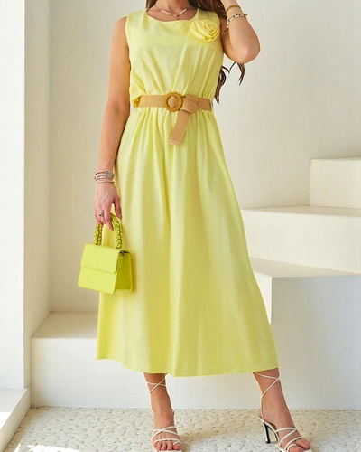 Женское миди-платье Royalfashion с бретелями, круглым вырезом и декоративным цветком