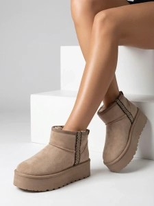 коричневый