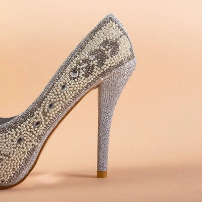 OUTLET Sidabriniai blizgūs siurbliai ant stiletto Marni - Batai