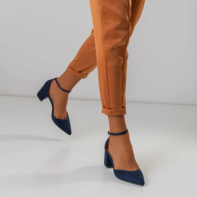 Темно-синие женские босоножки на каблуке Rumilа