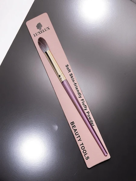 Кисть для румян