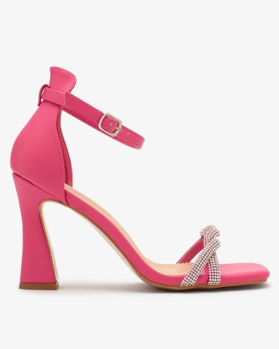 OUTLET Royalfashion Fuksijos spalvos moteriški sandalai "Sparkle Step" su cirkonais