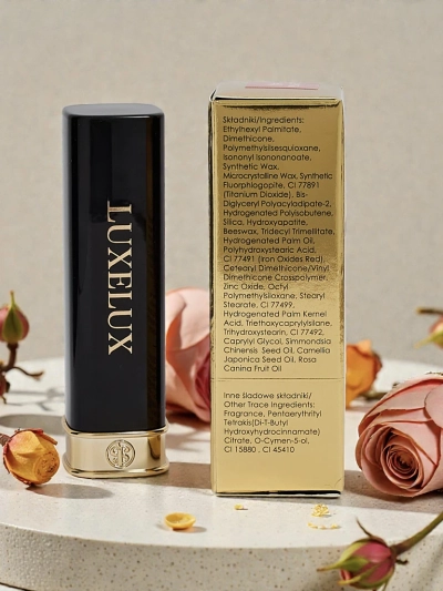 Persikinės spalvos lūpų dažai