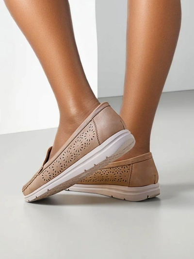 Royalfashion Перфорированные женские мокасины Besset