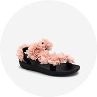 Šviesiai rožinė || rožinis