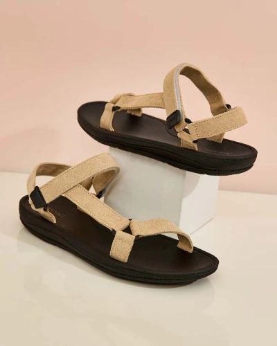 Royalfashion Женские спортивные сандалии Gosmil