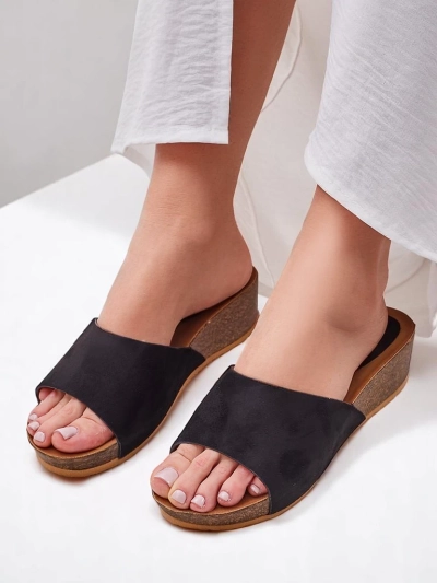 Royalfashion Moteriški žemi wedge sandalai Maderas