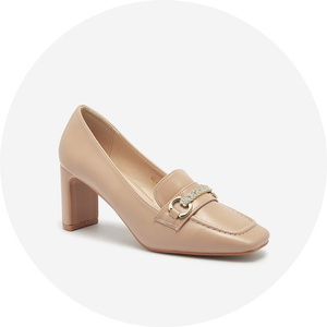 светло-коричневый || коричневый