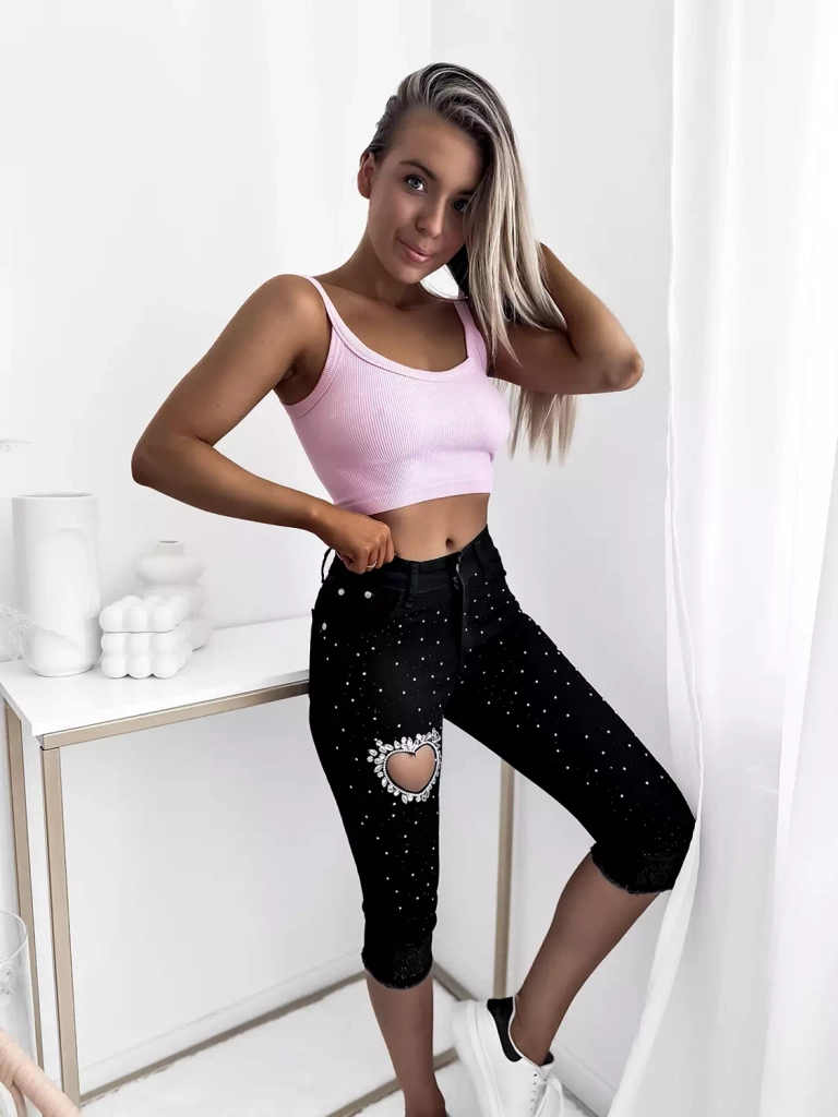 Juodi moteriški 3/4 džinsiniai šortai su cirkonais - Apranga