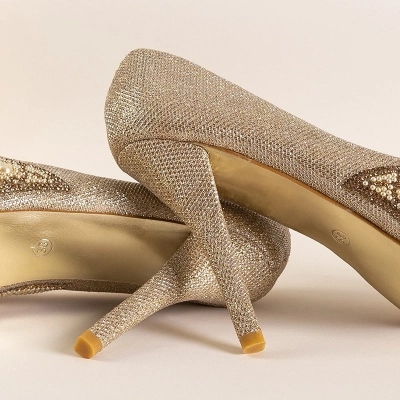 OUTLET Auksiniai blizgūs siurbliai ant Prisca stiletto kulno - Batai