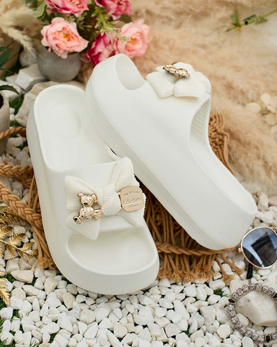 Royalfashion Женские резиновые шлепанцы с декоративным бантом Afeen