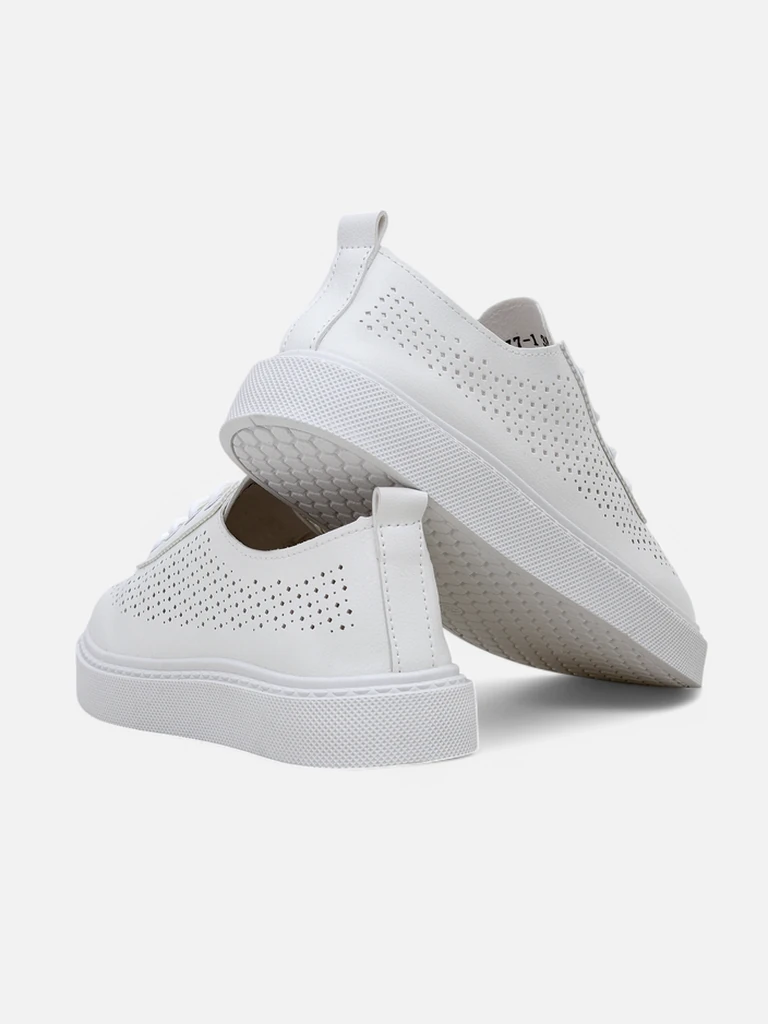 Royalfashion Женские ажурные спортивные туфли на шнуровке Adette