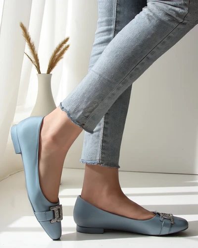 Royalfashion Moteriški balerinai su kaspinu Frelie