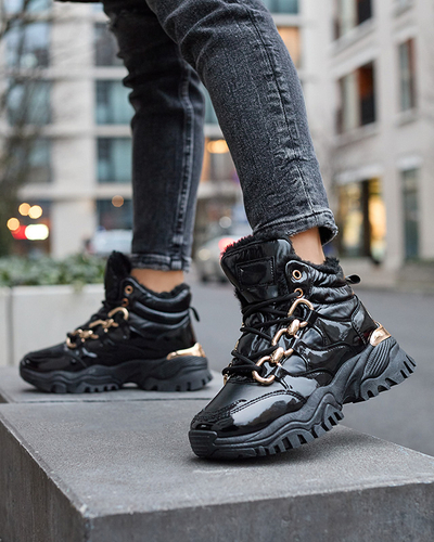 Juodi moteriški sportiniai žieminiai batai a'la trappers Mertika - Avalynė