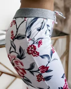 baltas || rožinis