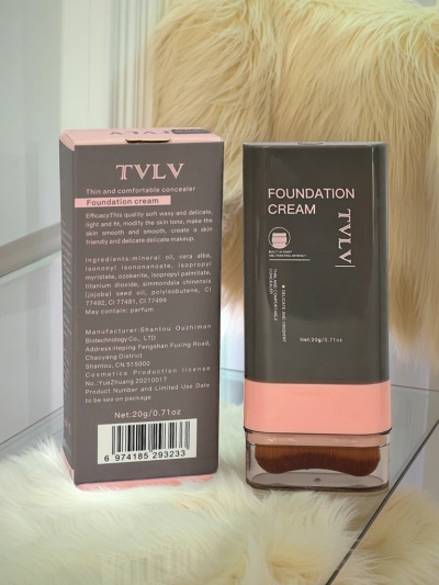 TVLV Тональный крем для лица матирующий в стике со встроенной кистью Warm Beige