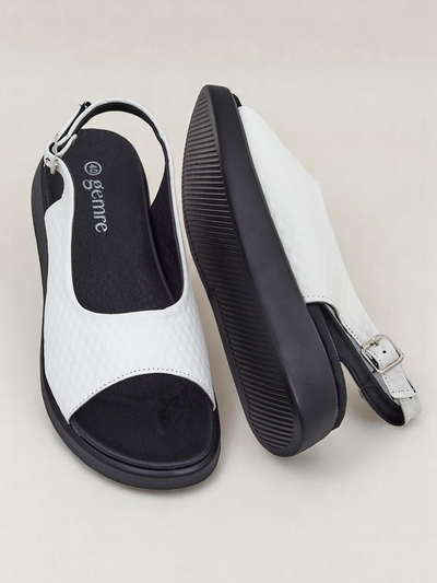 Royalfashion Women's Riva sandals on a thicc sole