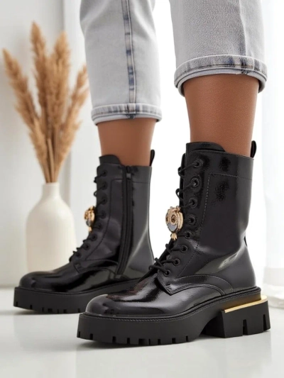 Женские ankle boots из лаковой экокожи Tesiolle