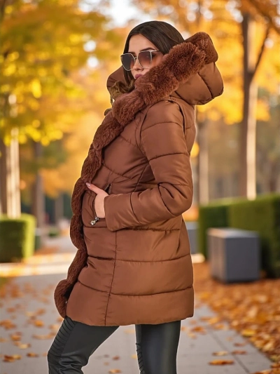 Женская куртка Royalfashion с отстёгивающимися рукавами