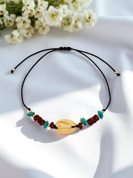 Moteriška apyrankė su Okeanijos kriaukle Laikas