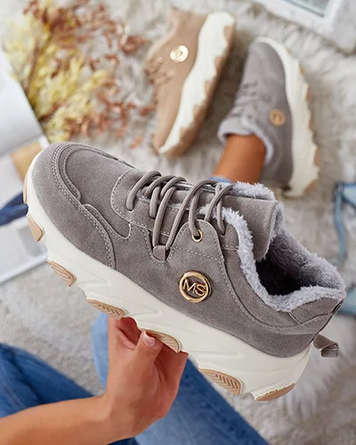 Royalfashion Moteriški apšiltinti sportbačiai Caromi