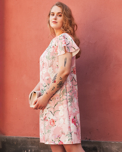 Женское розовое трапециевидное платье с цветочным принтом - Одежда