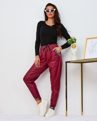 Royalfashion Laisvos moteriškos eko odos kelnės bordo spalvos