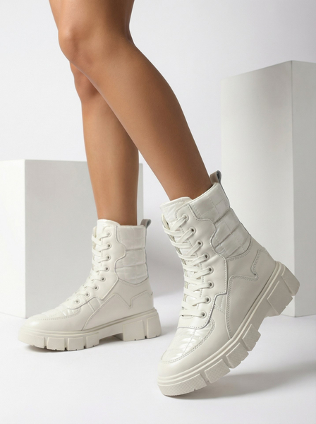 Calista Moteriška Avalynė Madingi Plokšti Kreminiai Aulinukai