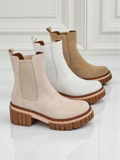 Aulinukai su stulpeliais iš eko nubuko Amber Walk