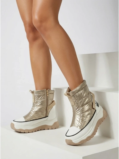 Moteriški aulinukai a'la sniego batai Livvo